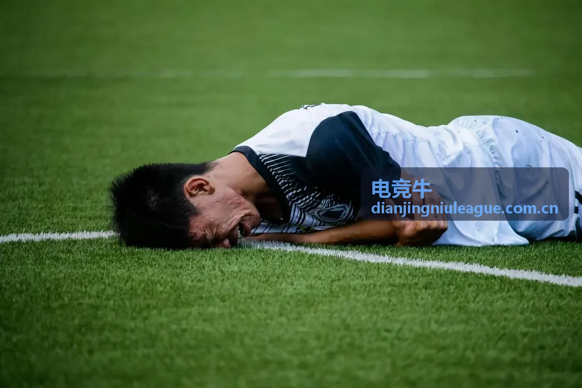 电竞牛牛人榜第七选手离火的赛场形象